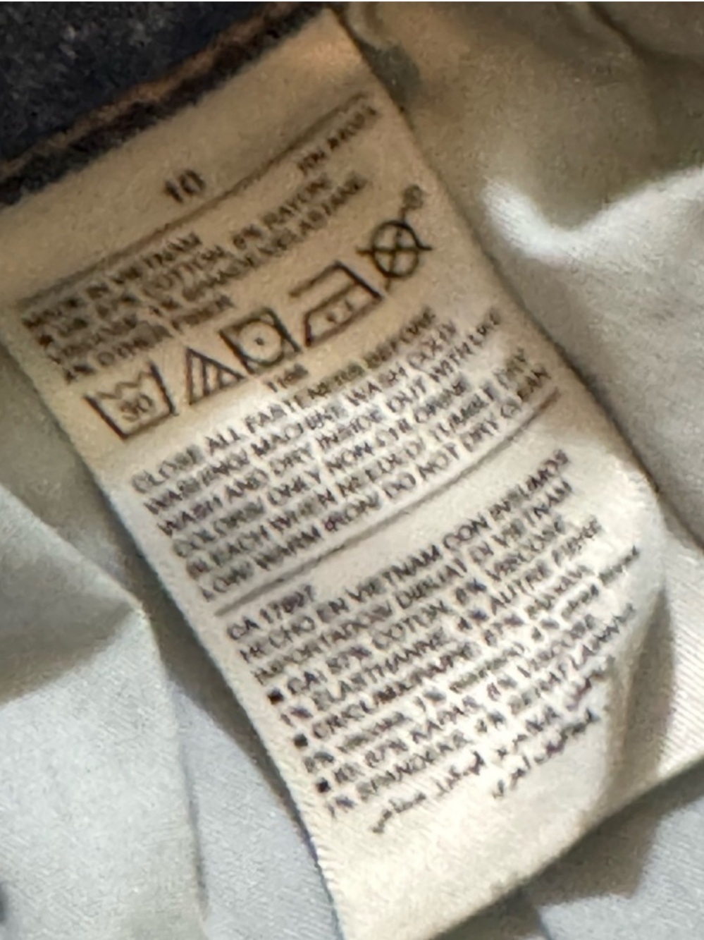 OLD NAVY ROCKSTAR SKINNY JEANS SIZE 10 - Picture 5 of 9